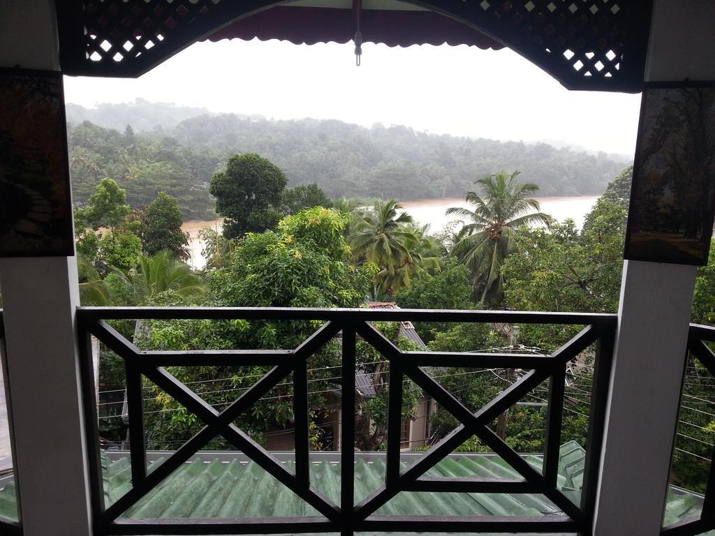 Kandy Holiday Home Exterior photo